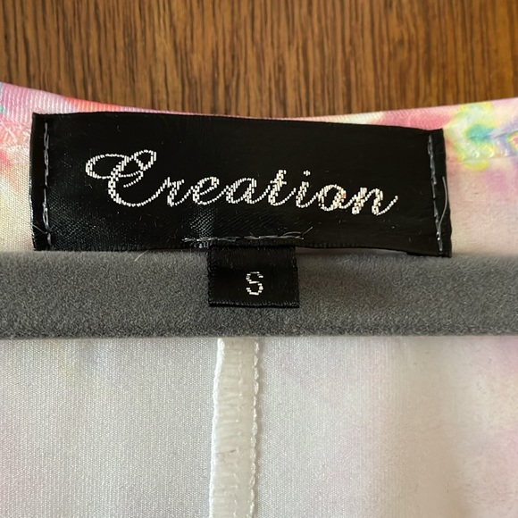 Fun butterfly dress. Perfect for a spring wedding! - Picture 4 of 5